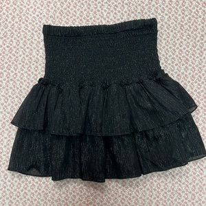 Black ruffle sparkly mini skirt DO+BE